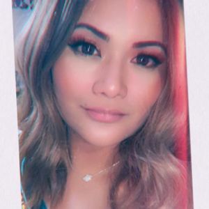 Meet your Posher, Iza